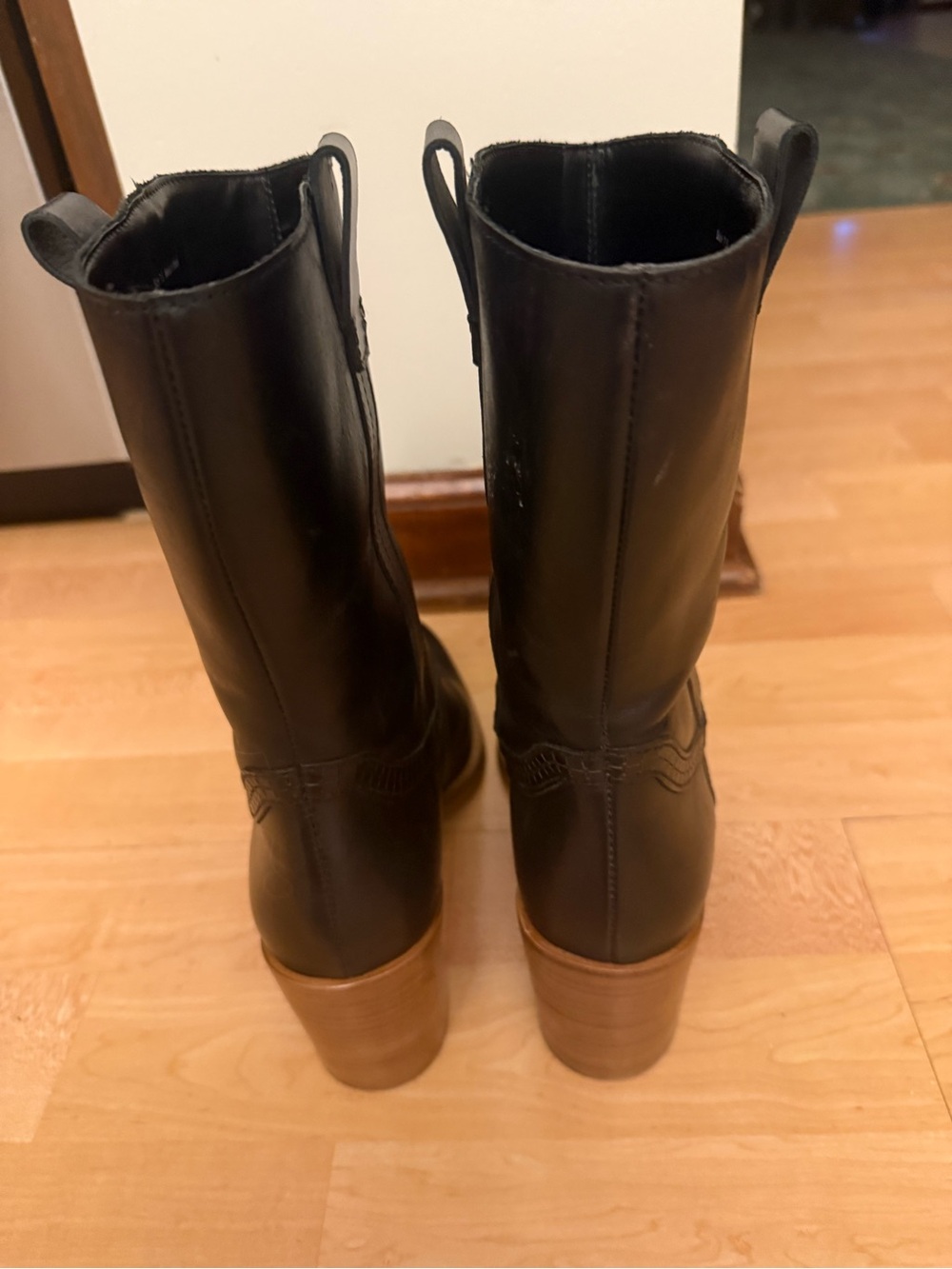 Dolce Vita Black Leather Heeled Western Boots - Picture 2 of 5